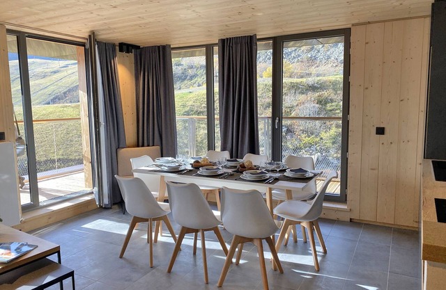 Aux pieds pistes ! T2 moderne tout équipé + vue