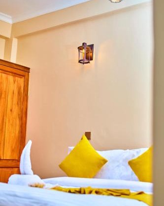 Aves Executive Hotel