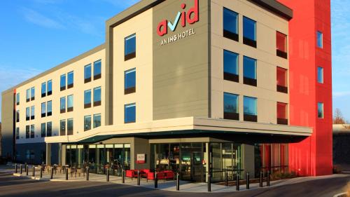 avid hotels - Orlando International Airport by IHG