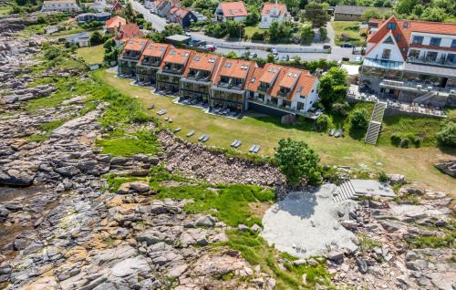 Awesome Apartment In Allinge