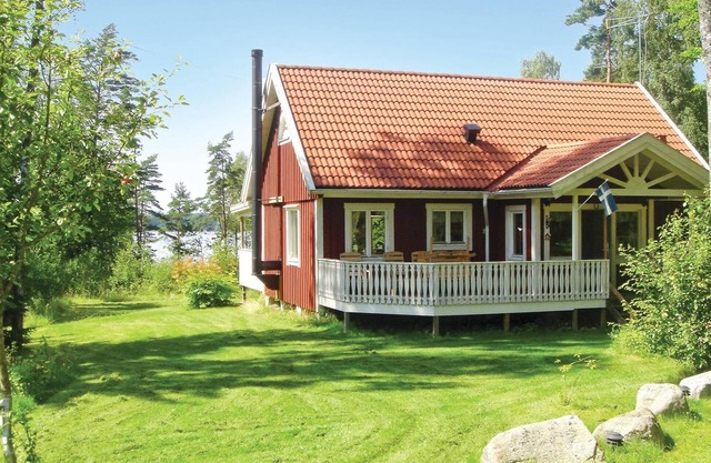 Awesome home in Annerstad with sauna