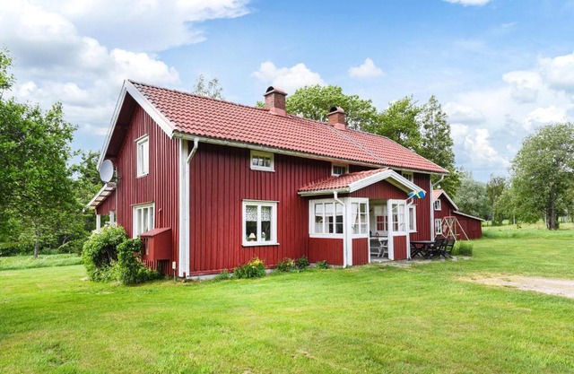 Awesome Home In Ölsremma With Sauna