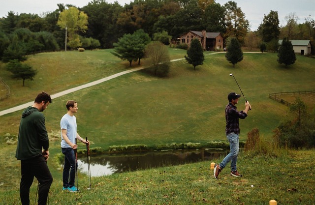 Awesome views, Pond and Private Golf Course!