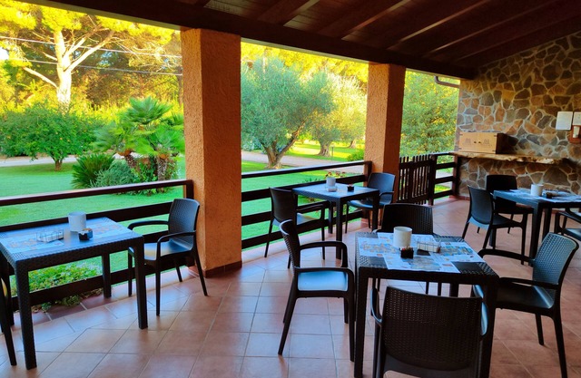B&B Nuraghe Bianco