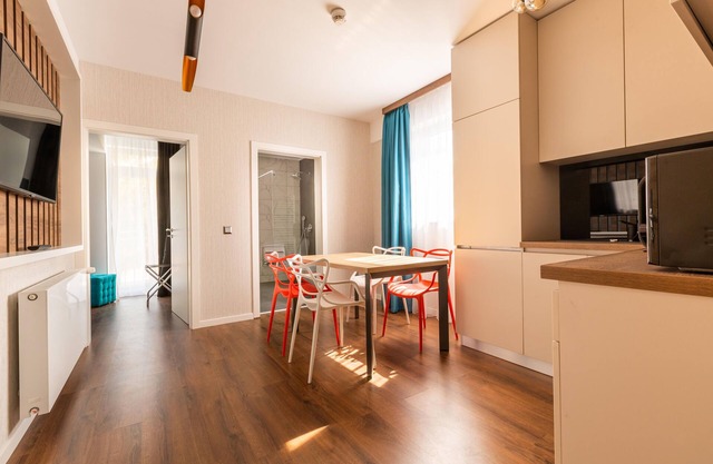 Bach Apartments
