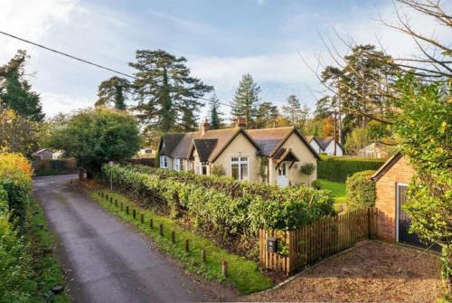 Badgemore Cottage