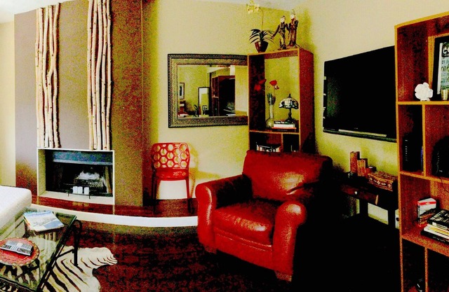 Balcony on Fillmore Street / PAC HEIGHTS w/ Parking INCLUDED and Private Patio