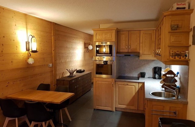Balcony, tv, ski locker, 29m², Flaine