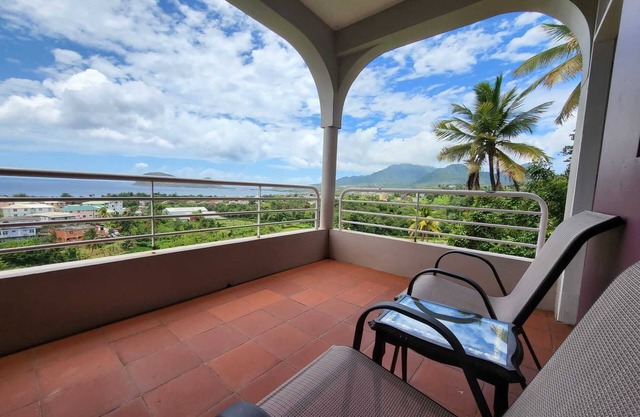 Balisier Apt 2 - One bedroom apartment with gorgeous view!