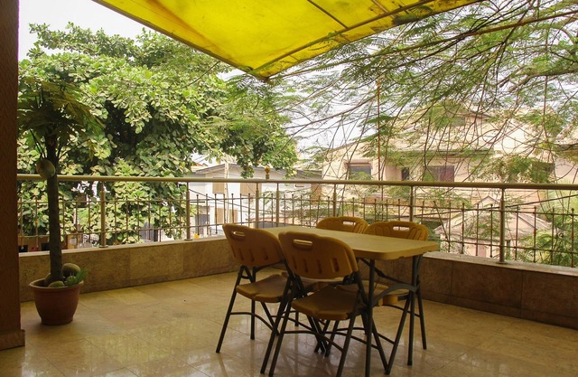 Banex Apartments