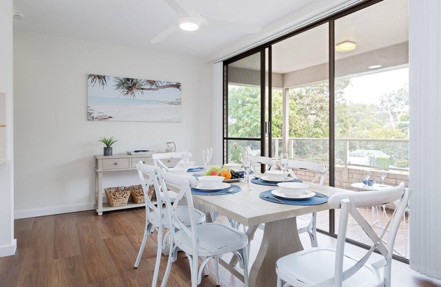 Bangalee, 3/41 Soldiers Point Rd - Fantastic Waterfront Unit with Air-Con, Pool, WIFI & Chromecast