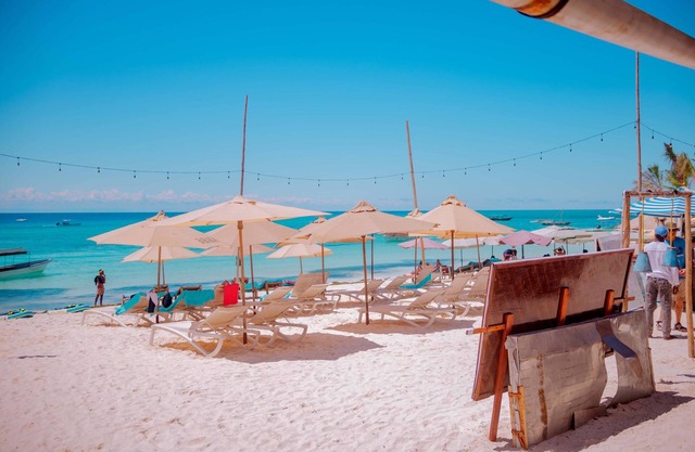 Baraka Beach Bungalows
