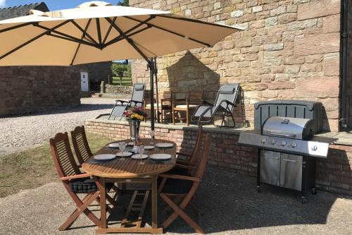 Barn - Sleeps 4 - Garden - Pet friendly
