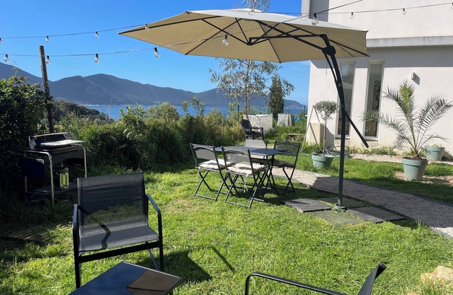 Bas De Villa 60m² + Jardin au Golfe de Lava