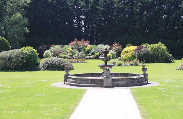 Batch Country House