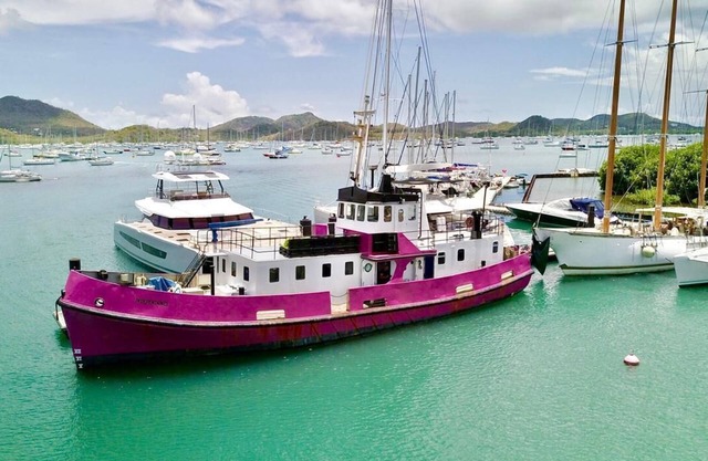 Bateau Hotel Insolite Martinique en Demi Pension