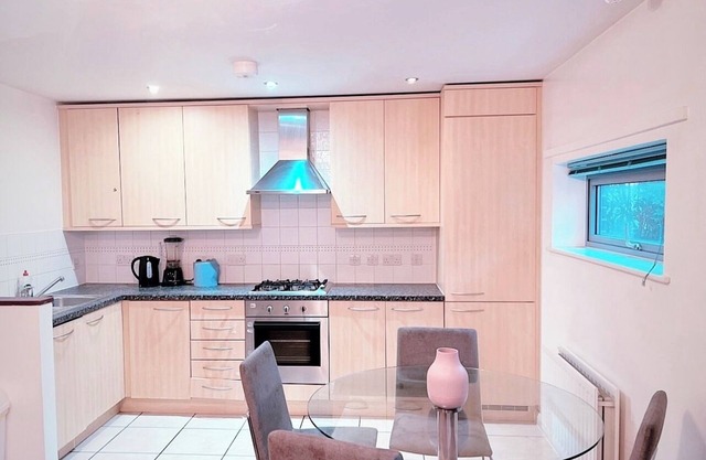 Battersea Chelsea Bridge Apartment