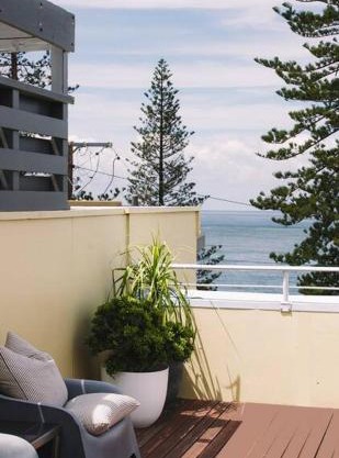 Bay Property . The Seaspray