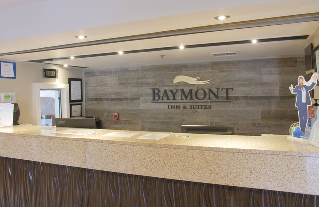 Baymont by Wyndham Louisville East