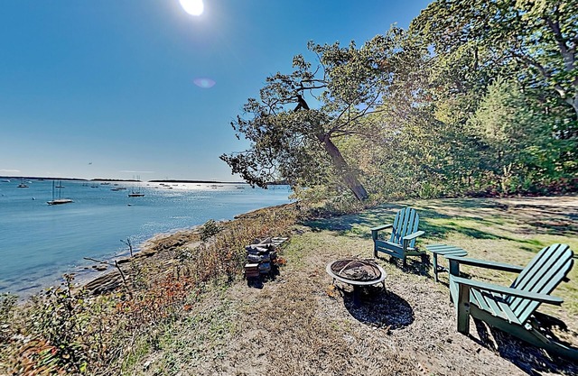 Bayside House Near Portland with Water Views, Fast WiFi, & Patio - Dogs OK