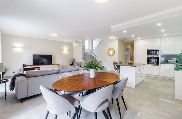 BayViews Breeze Villa (159O-B)