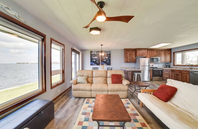 BBQ Ready: Lakefront Retreat in Watertown