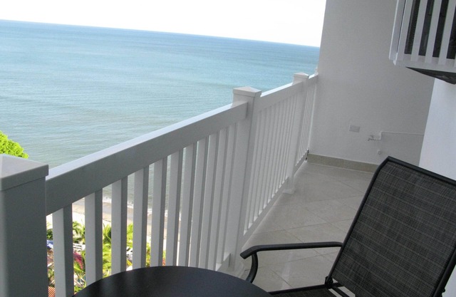Beach Apartment with a breathtaking ocean view.