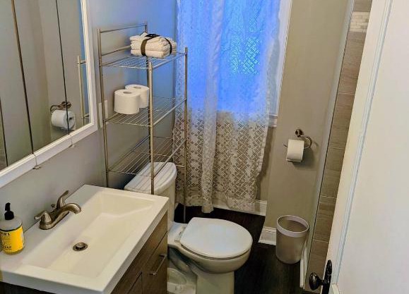 Beach Ave Short Term Rental