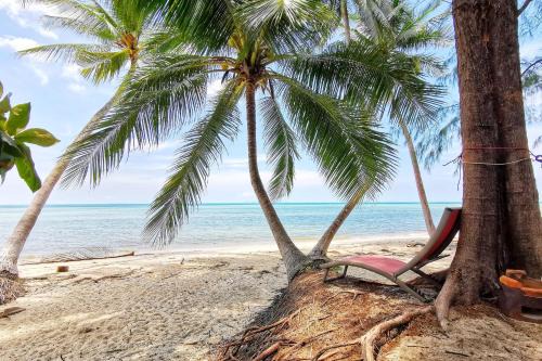 BEACH BUNGALOW - OUTDOOR net on the beach - Working Desk