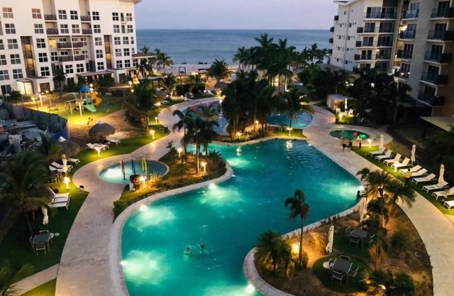 Beach Condo Exclusive Retreat, Panamá, 2BD 2BR full amenities. Family perfect!