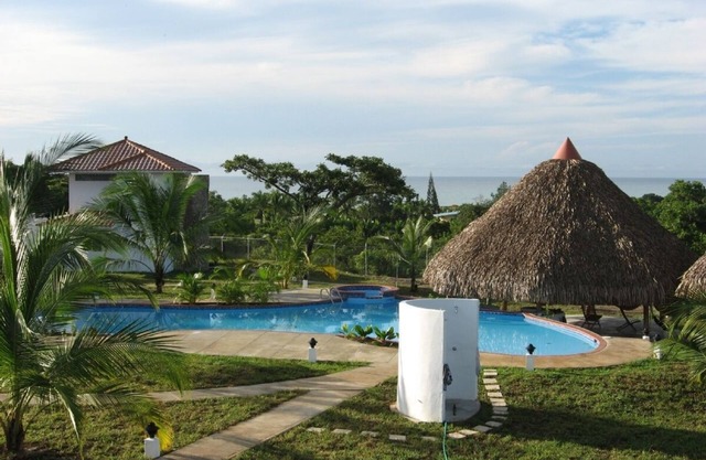 Beach Home in Paradise w/Ocean View, Beach Access, Pool, WiFi, A/C & Cable TV