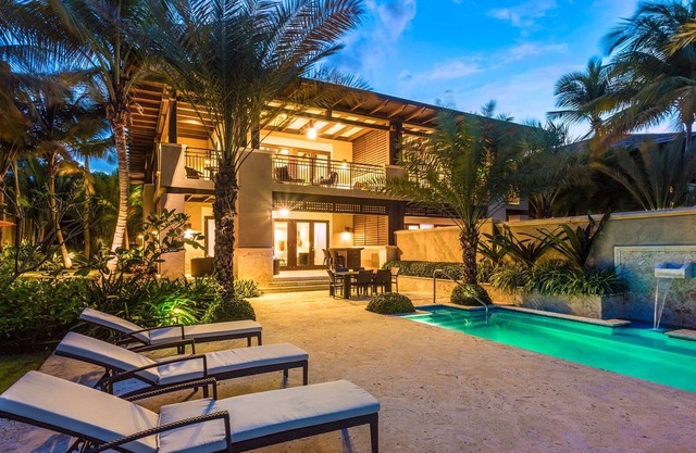 Beach House Featured on Bravo TV's Million Dollar Listing and Home of St Regis
