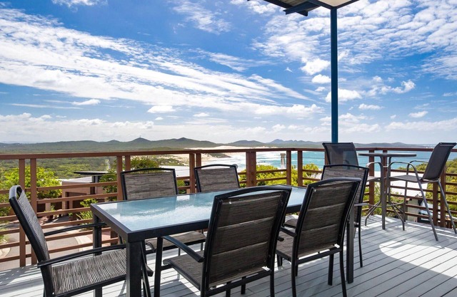 Beach View At One Mile, 8/26 One Mile Close - infinity complex pool & WIFI