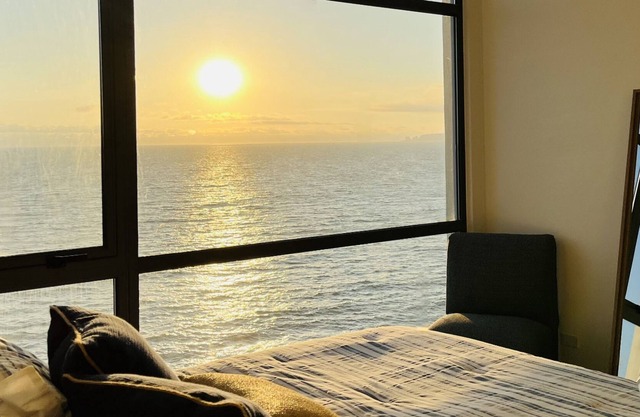 Beachfront Luxury Condo Pool Jacuzzi