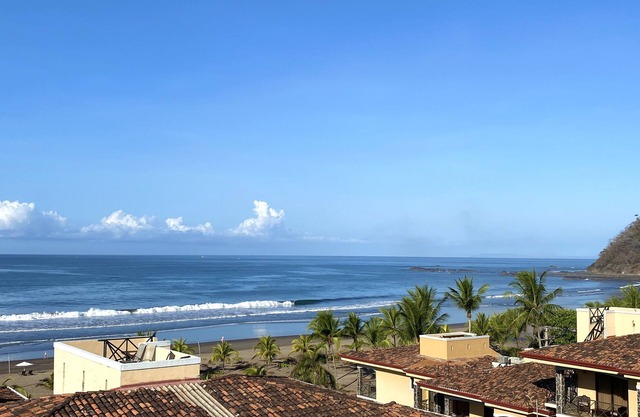 Beachfront Penthouse Unit