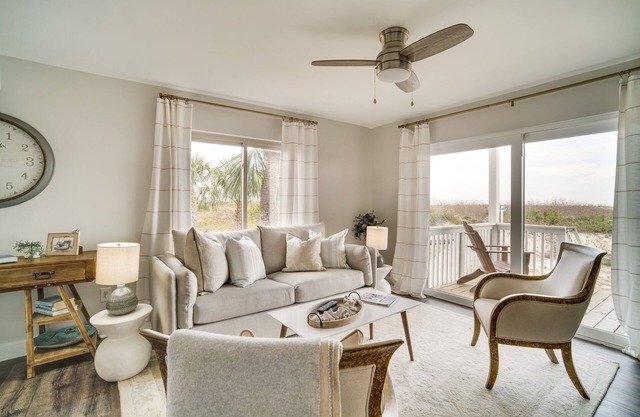 Beachfront Saint Helena Island Condo w/Amenities!