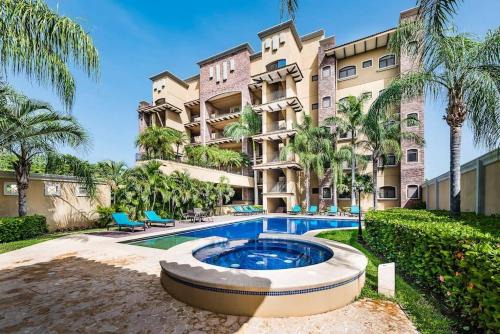 Beachfront, Sunset, & Ocean Views With Gas Grill