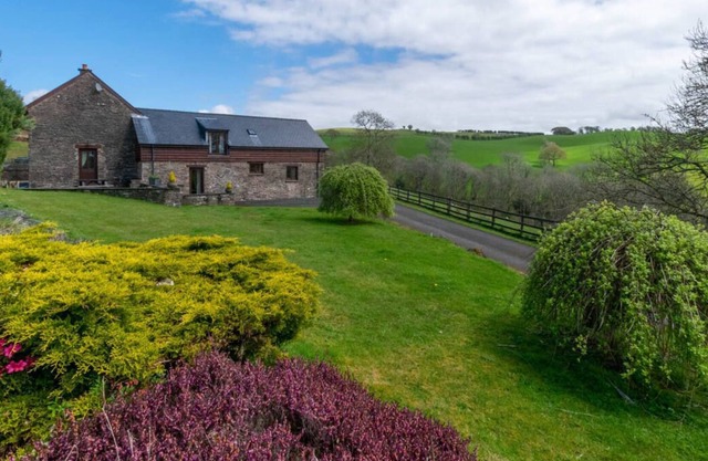 Beacons View Farm Group