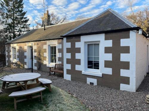 Beadles Cottage Lux Family Haven