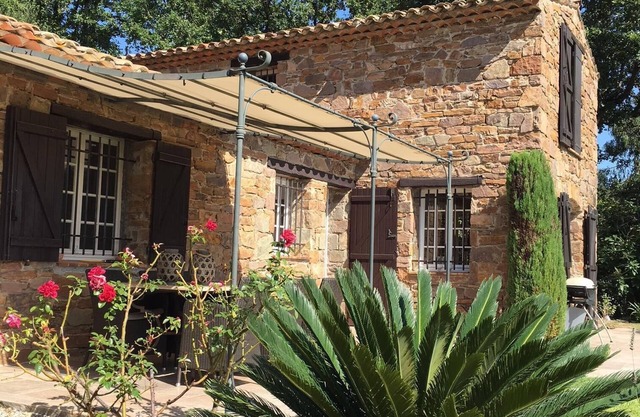 Beautiful Provençal villa at the Riviera near Cannes - with sea & mountain view