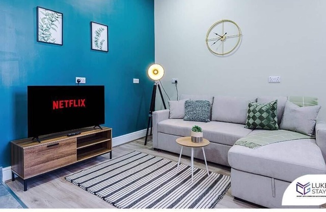◑Beautiful 1 Bed Flat ◑Master Ensuite ◑Nr Bus Stop