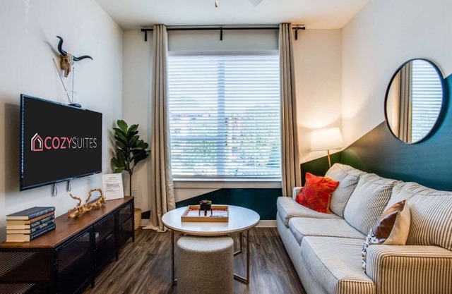 Beautiful 1BR in Riverside 5983