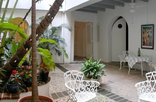 Beautiful 1st Floor Apartment with Private Patio