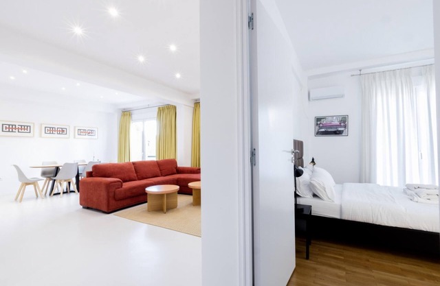 Beautiful 2 Bdrm apt in Athens