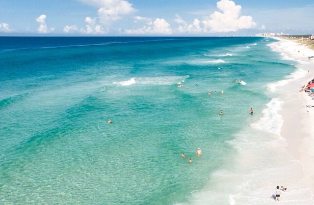 Beautiful 2 Bed condo on 30A!