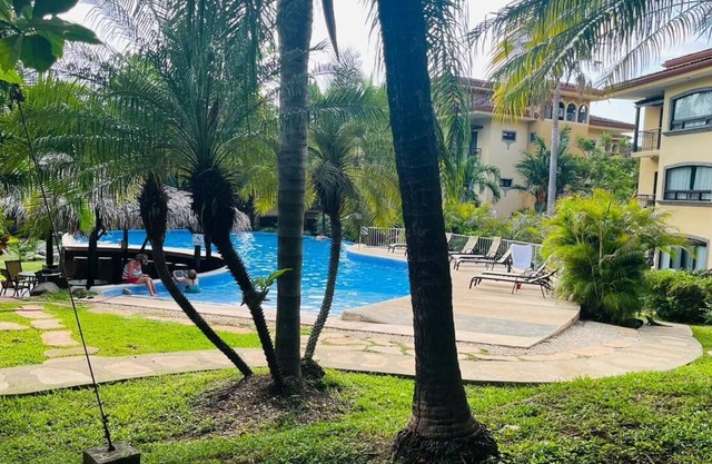 Beautiful 2 bedroom 2 bath condo near Tamarindo