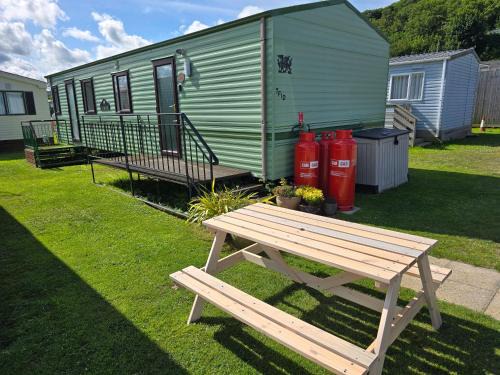 Beautiful 2 bedroomed mobile home