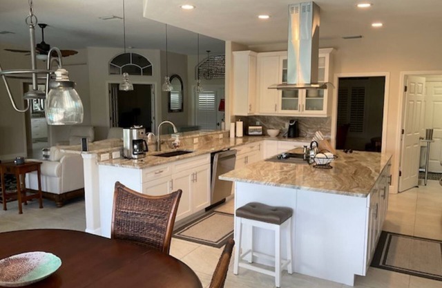 Beautiful 3 bed 2 bath rental home in Burnt Store Marina