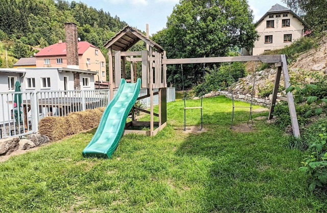 Beautiful apartment for 4 people with pool, WIFI, TV, patio and parking
