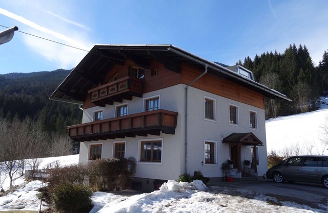 Beautiful apartment for 6 guests with TV and balcony